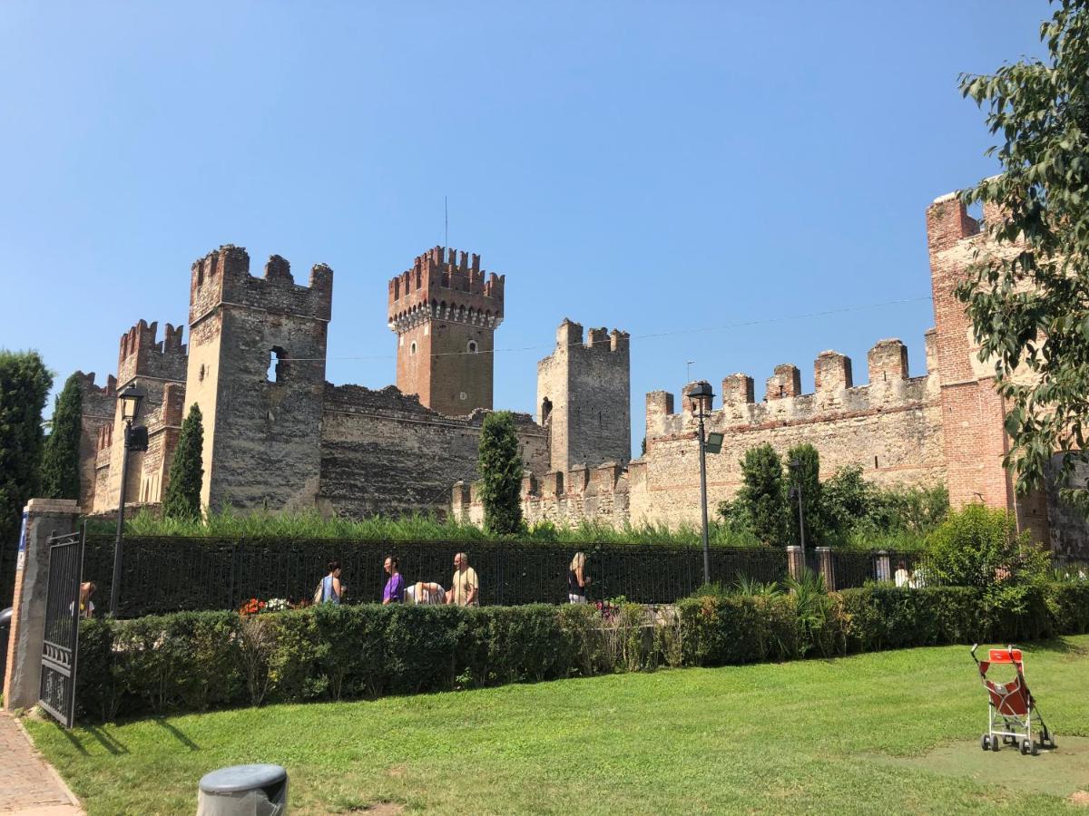 Castello Centro Storico Guest house Lazise